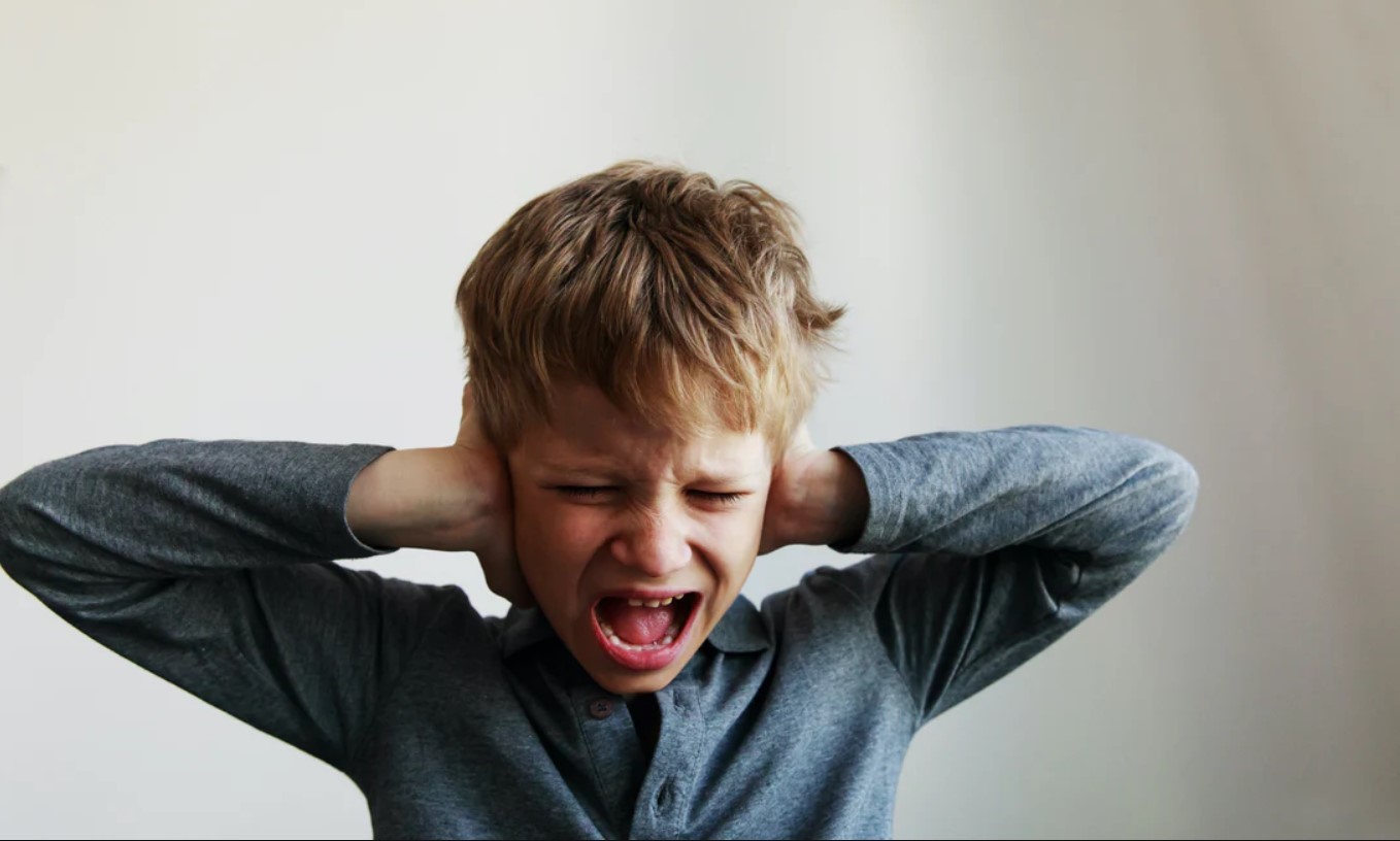 آموزش 10 ترفند کارآمد برای کنترل خشم کودکان